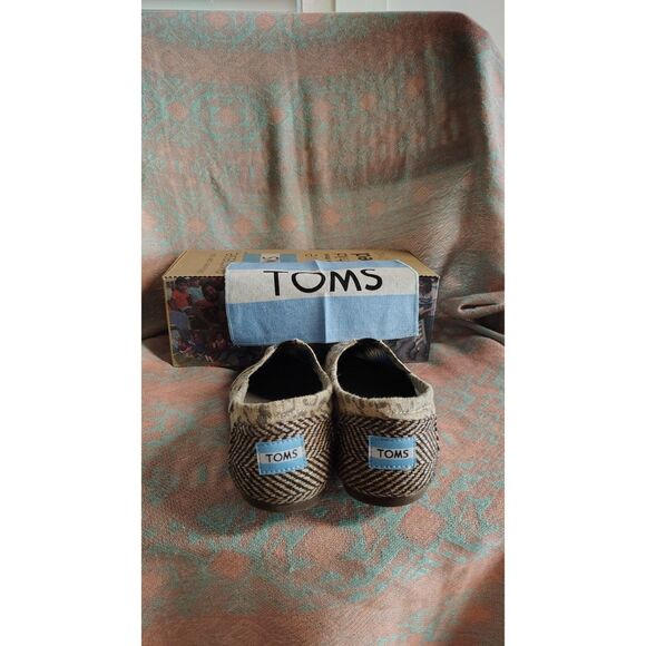 Toms Women's Classics Brown Snow Leopard Flats Size 8.5 - Picture 5 of 7
